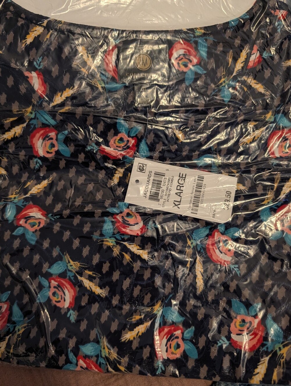 JM Collection Shifting Floral Top NWT - Picture 5 of 6